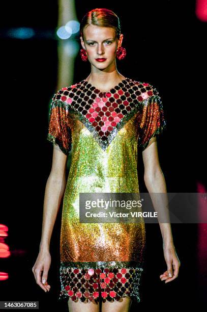 Paco Rabanne Haute Couture Collection Fall Photos and Premium High Res ...