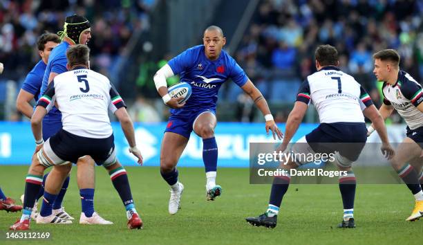 Geal Fickou of France charges upfield during the Six Nations Rugby match between Italy and France at Stadio Olimpico on February 05, 2023 in Rome,...