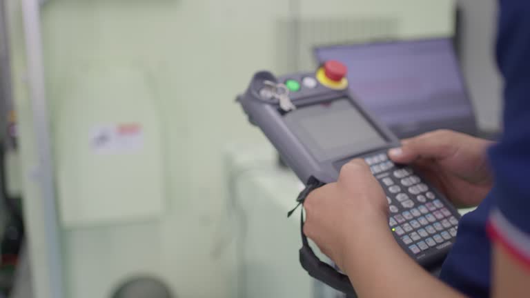 Operator Check Machine Condition 39 Machine Programing Stock Videos, Footage, & 4K Video Clips - Getty ...