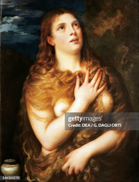 Florence, Palazzo Pitti Galleria Palatina Penitent Magdalene, or St Mary Magdalene by Titian .