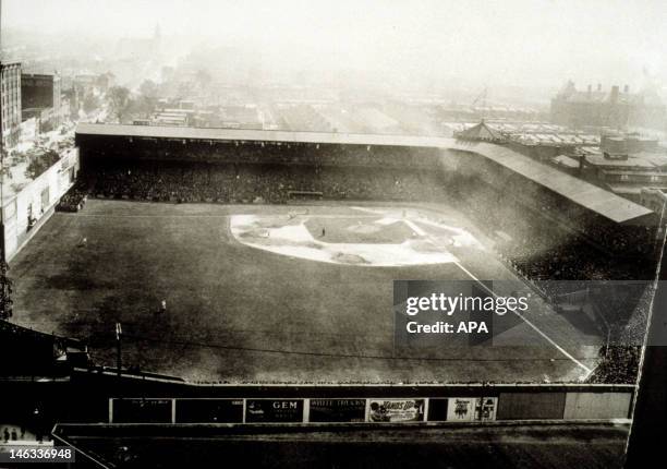 General view of Game 1 of the 1915 World Series with the Boston Red Sox and the Philadelphia Phillies on October 8, 1915 at the Baker Bowl in...
