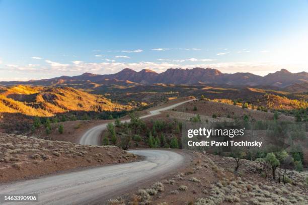 Razorback Flinders Ranges 27 Razorback Lookout Stock Photos, High-Res Pictures, and Images ...