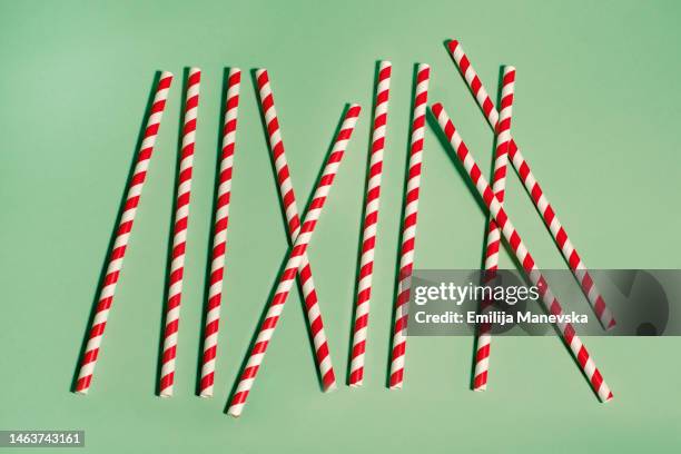 red and white paper straw - bending stock pictures, royalty-free photos & images