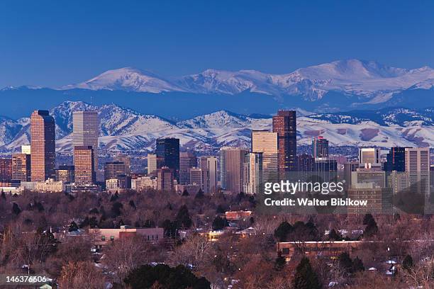 rocky mountains from the east - denver stock pictures, royalty-free photos & images