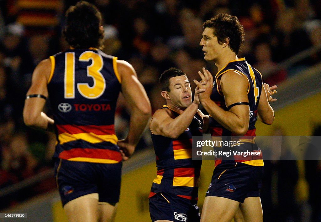 AFL Rd 12 - Adelaide v St Kilda