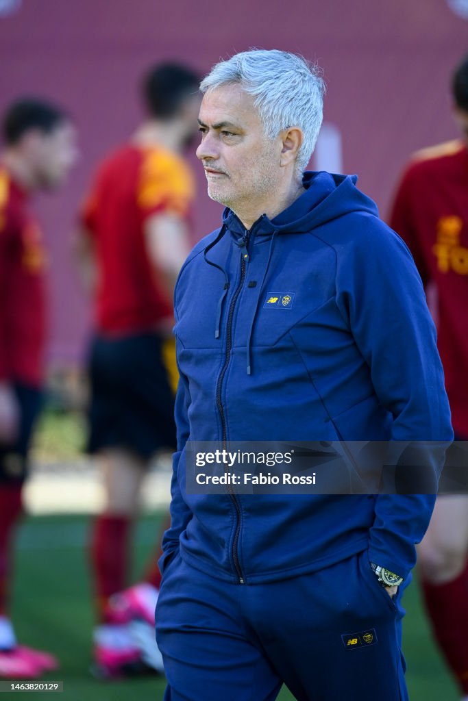 As Roma Coach AS Roma coach Josè Mourinho during a training session at Centro... News ...