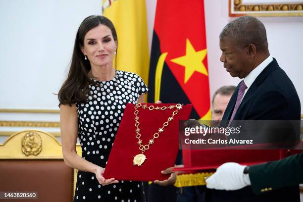 Queen Letizia of Spain and Angolan President Joao Manuel Goncalves Lourenco attend the official reception at the Residential Palace on February 07,...