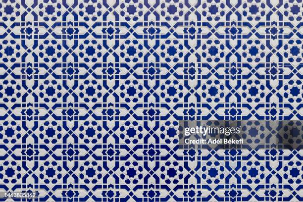 mosaic detail (morocco, marrakech) - arabic pattern stock pictures, royalty-free photos & images