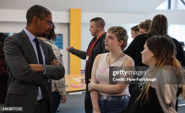 Welsh Assembly Minister for Economy Vaughan Gething talks to students during a visit to Itec Learning Centre on February 07, 2023 in Pontypridd,...