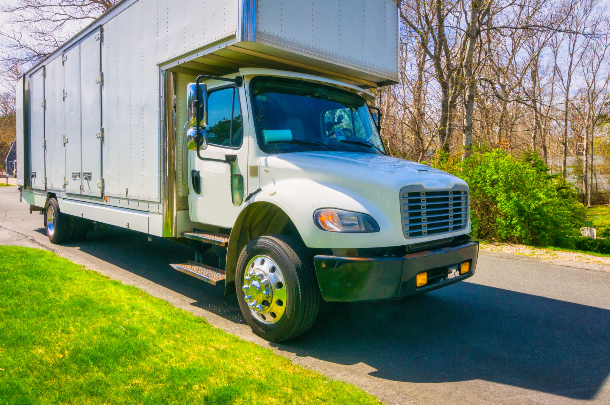 adams moving truck