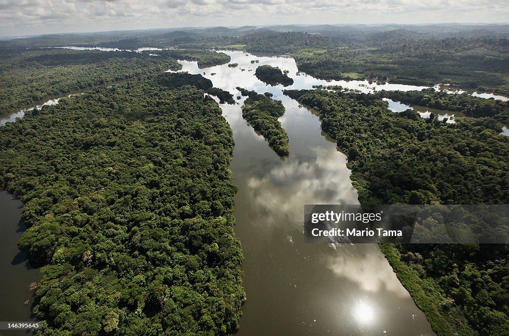 Brazil's Controversial Belo Monte Dam Project To Displace Thousands in Amazon