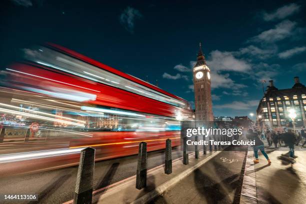 london, red bus and big ben at night - kingdom of england stock pictures, royalty-free photos & images