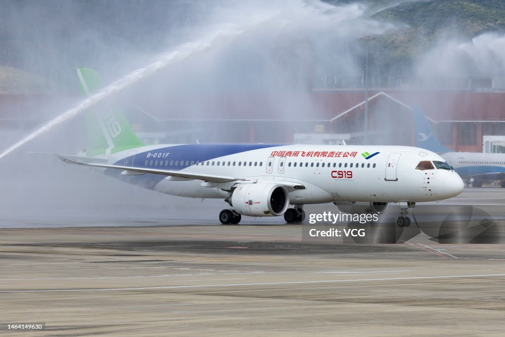 China's C919 Aircraft Continues Verification Flight To Sanya