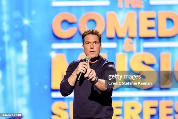 Dane Cook Smiling 2,075 Comic Dane Cook Stock Photos, High-Res Pictures, and Images ...