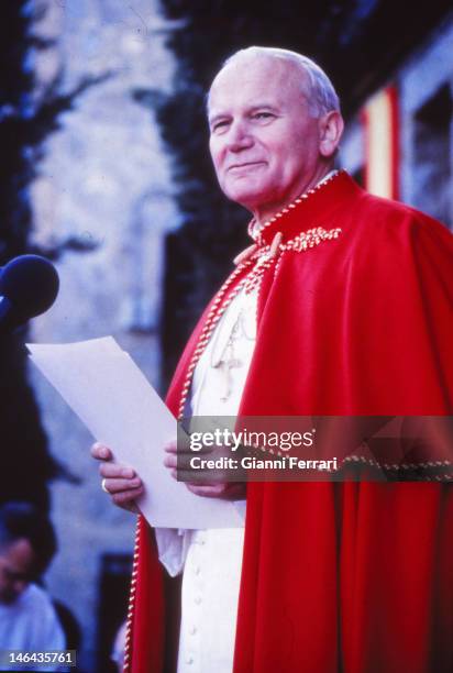 Visit of the Pope John Paul II to the cloistered nuns at the 'Monasterio de la Encarnacion', First November 1982, Avila, Spain.