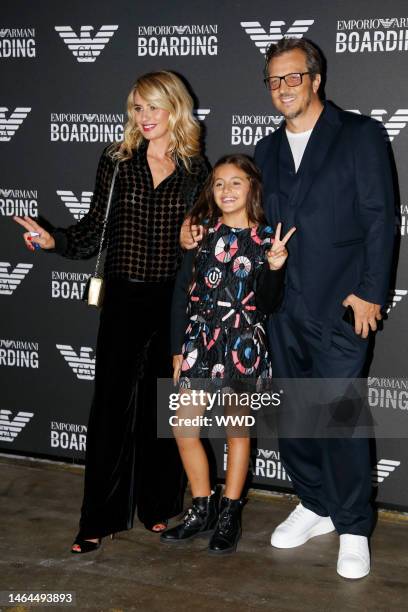 Angelica Russo, Penelope Muccino and Gabriele Muccino in the front row