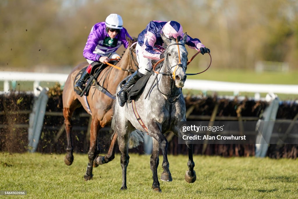 Huntingdon Races Kielan Woods riding Marble Sands clear the last to win The M1 Agency ...
