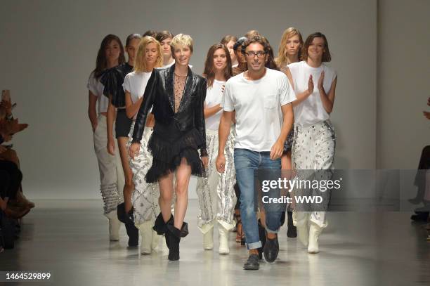Edie Campbell, Stella Maxwell, Sara Sampaio, Lorenzo Serafini and models on the catwalk