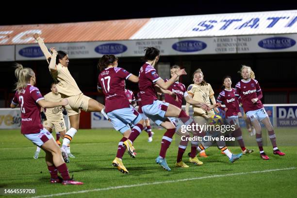 Sam Kerr of Chelsea scores her teams first goal during the FA Women's Continental Tyres League Cup Semi Final match between West Ham United Women and...