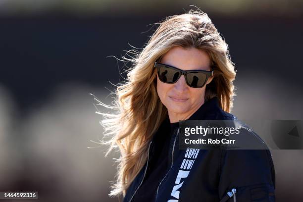 Sportscaster Erin Andrews watches a practice session for the Philadelphia Eagles prior to Super Bowl LVII at Arizona Cardinals Training Center on...
