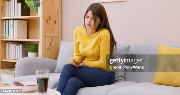 asian girl digestive disease - cancro-do-pâncreas imagens e fotografias de stock