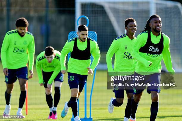 Ellis Simms James Garner Neal Maupay Demarai Gray and Alex Iwobi during the Everton Training Session at Finch Farm on February 08, 2023 in Halewood,...