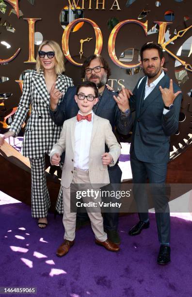 Owen Roth Young Owen Roth Photos and Premium High Res Pictures - Getty Images