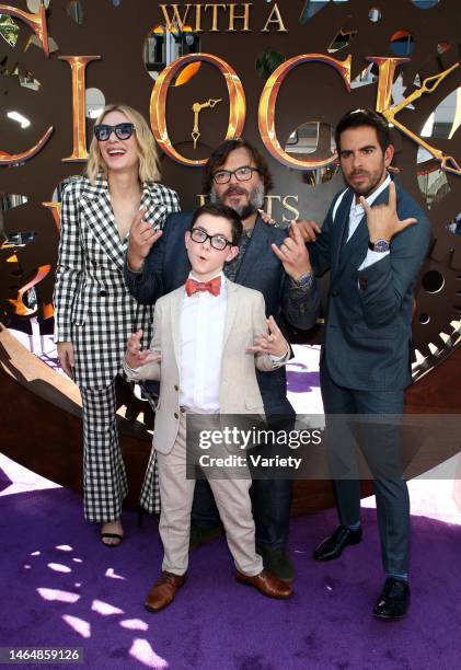 Owen Roth Young Owen Roth Photos and Premium High Res Pictures - Getty Images