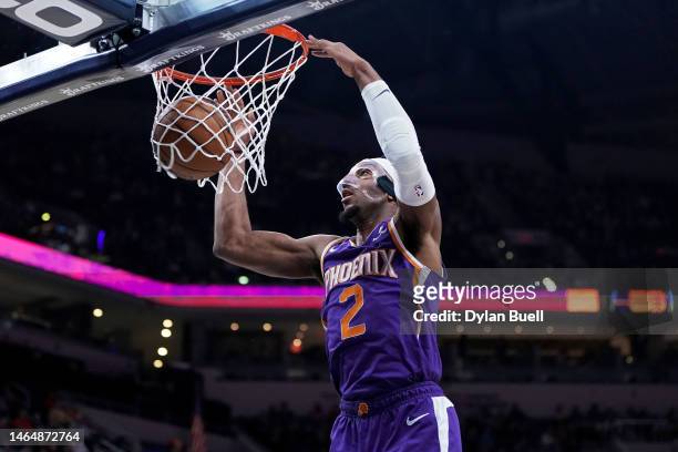 Josh Okogie of the Phoenix Suns dunks the ball in the first quarter of the game against the Indiana Pacers at Gainbridge Fieldhouse on February 10,...