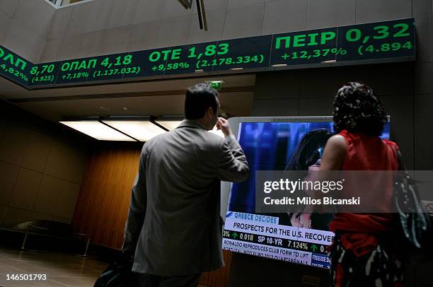 General view at Athens stock exchange on June 18, 2012. Greece race to form a coalition government by the end of Monday after an election victory by...