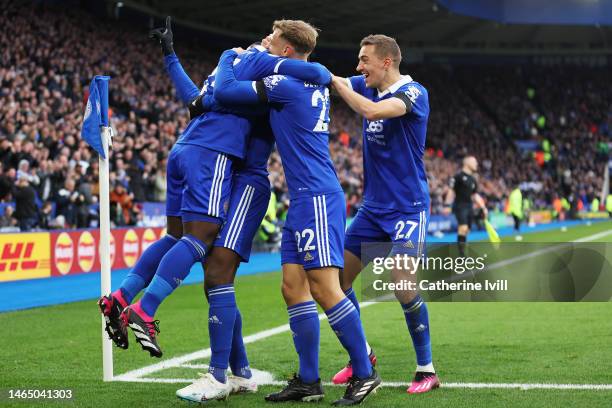 Nampalys Mendy of Leicester City celebrates with teammates after scoring the team's first goal during the Premier League match between Leicester City...