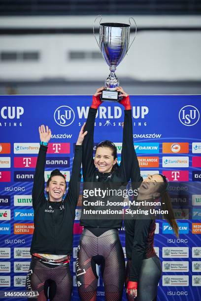 Team Canada pose with the World Cup trophy in the Women's Team Pursuit overall medal ceremony during the ISU World Cup Speed Skating at Arena Lodowa...