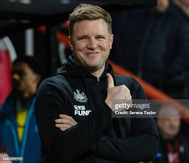 Newcastle United Head Coach Eddie Howe gives the thumbs up during the Premier League match between AFC Bournemouth and Newcastle United at Vitality...