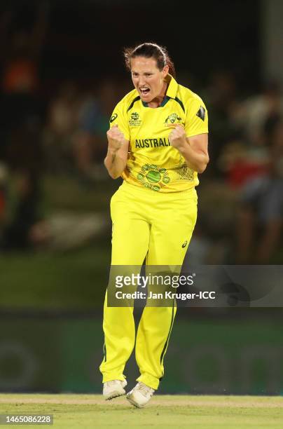 Megan Schutt of Australia celebrates the wicket of Sophie Devine of New Zealand during the ICC Women's T20 World Cup group A match between Australia...