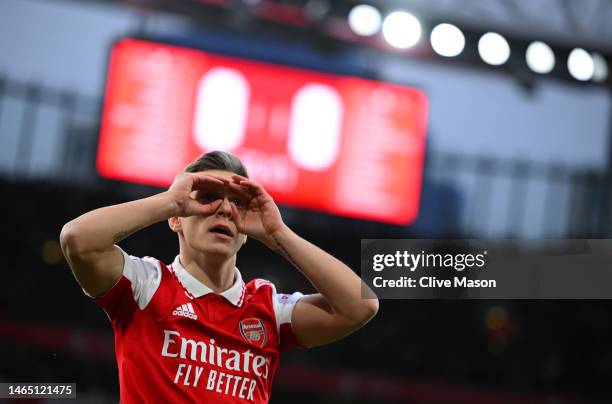 Leandro Trossard of Arsenal celebrates after scoring the team's first goal during the Premier League match between Arsenal FC and Brentford FC at...