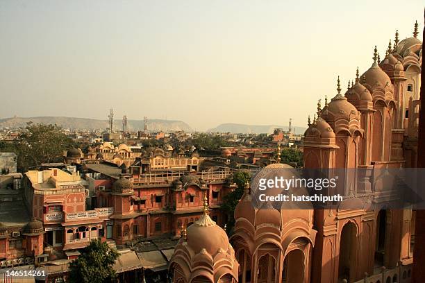 overlook pink city - jaipur stock-fotos und bilder