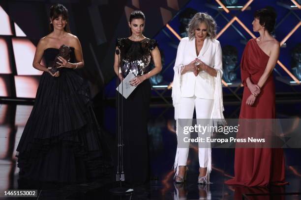 The actresses of 'Belle Epoque', Penelope Cruz; Maribel Verdu; Miriam Diaz-Aroca and Ariadna Gil, present the Goya for best film, at the 37th edition...