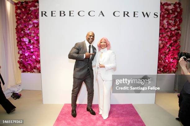 Rebecca Rooks Designer 1,573 Rebecca Crews Photos Stock Photos, High-Res Pictures, and Images ...