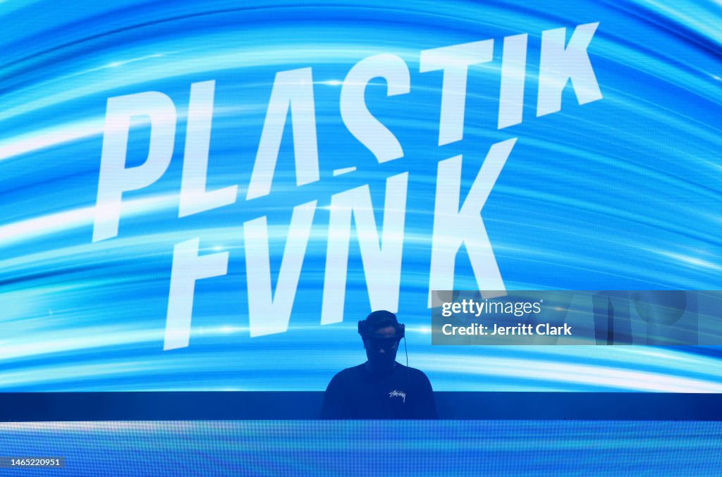 Plastik Funk performs at Tao X Maxim Big Game Party: An unKommon