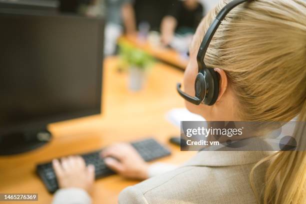 Girl Behind A Computer 168 Business Woman Behind Computer With Headset Stock Photos, High-Res ...