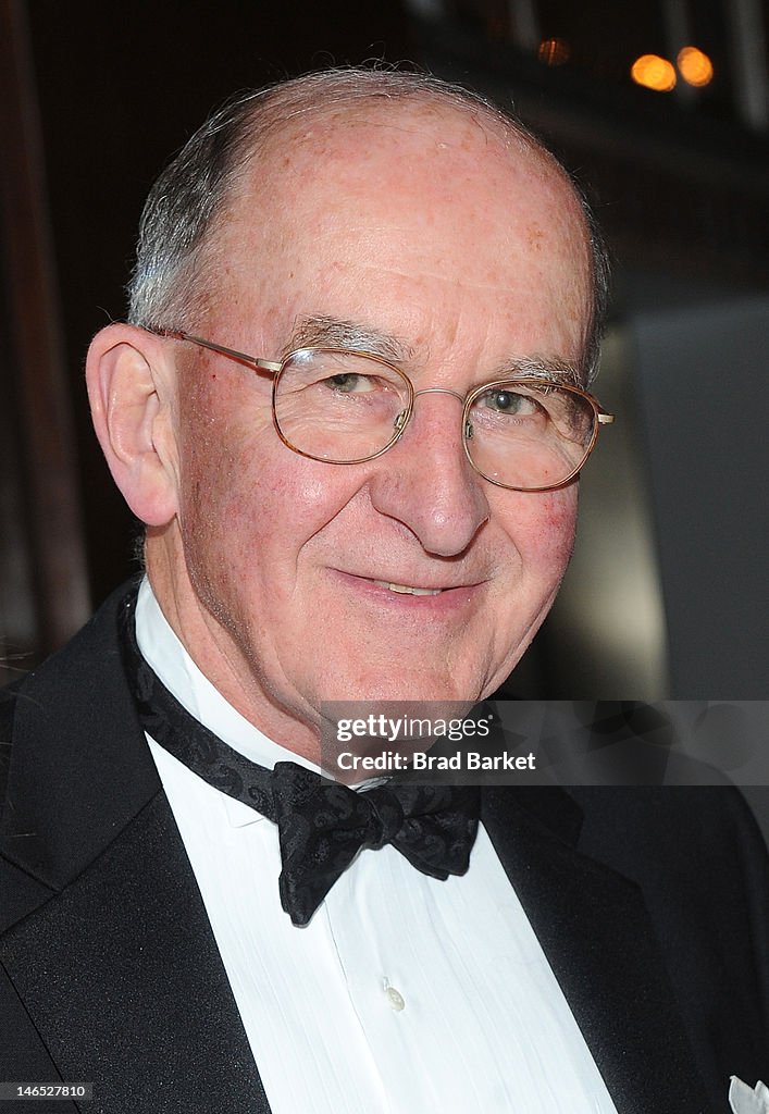 Russell Warren Model Dr. Russell Warren attends The Hospital For Special Surgery's 29th ...