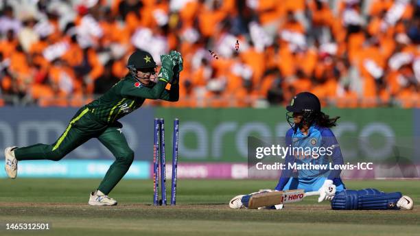 Muneeba Ali of Pakistan attempts to stump Jemimah Rodrigues of India during the ICC Women's T20 World Cup group B match between India and Pakistan at...