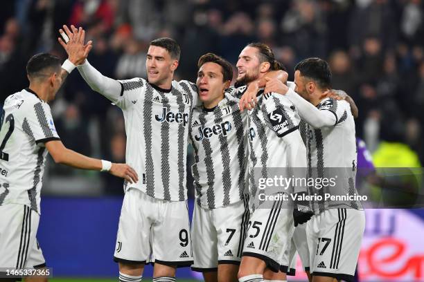 Adrien Rabiot of Juventus celebrates with teammates Dusan Vlahovic , Federico Chiesa and Filip Kostic after scoring the team's first goal during the...