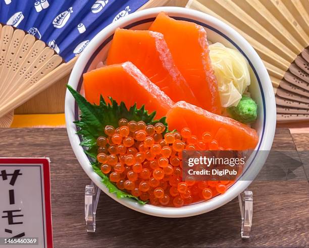 rice bowl topped with salmon and salmon roe, food model - ikura bildbanksfoton och bilder