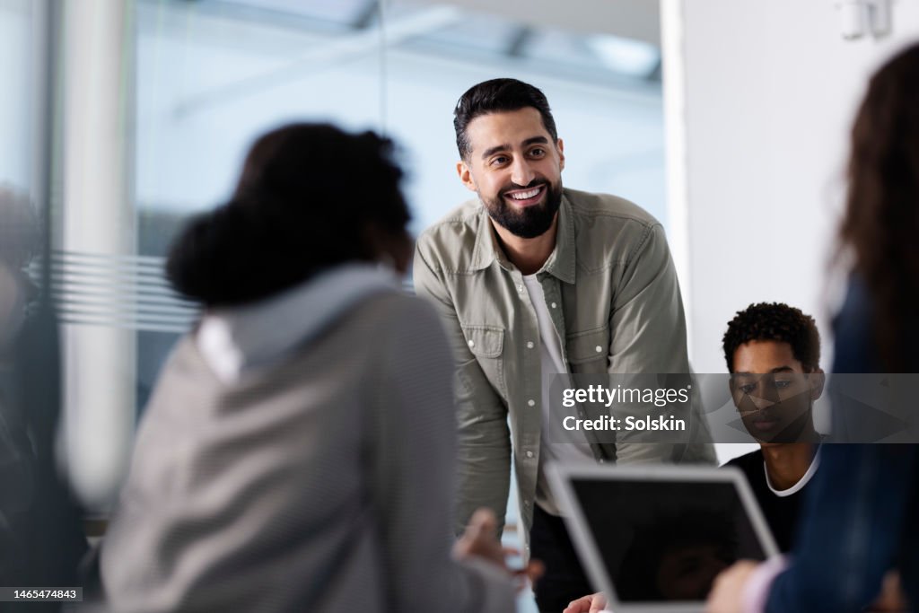 Teacher instruction a school class