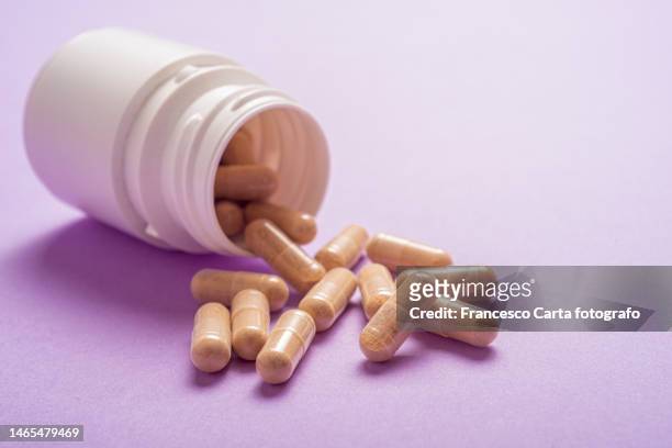 nutritional supplement - vitamins and minerals stock pictures, royalty-free photos & images