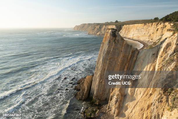 Uplifted Rocks 75 Uplifted Rock Stock Photos, High-Res Pictures, and Images - Getty Images