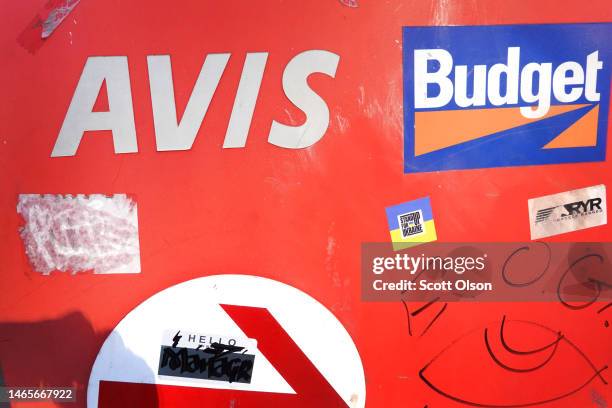 Avis Rental Sign 92 Mark Avis Stock Photos, High-Res Pictures, and Images - Getty Images