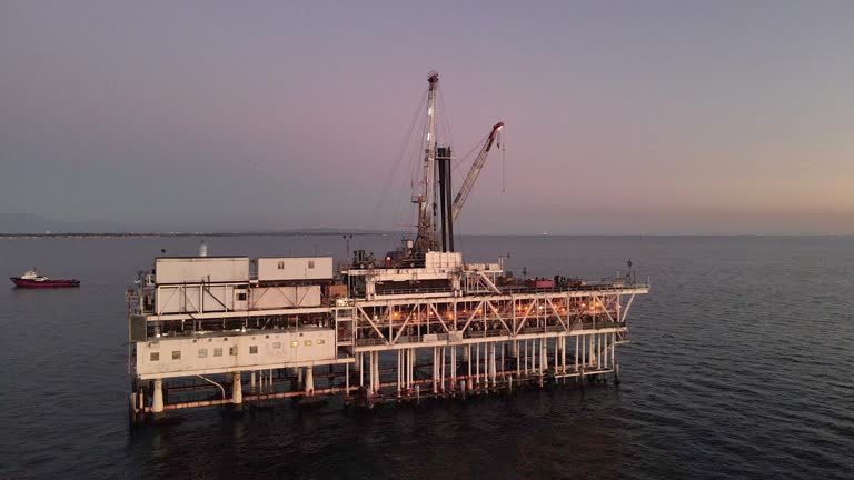 Cargo Rigs Offshore Oil Rig Cloudless Videos and HD Footage - Getty Images