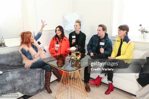 Jocelyn DeBoer, Dawn Luebbe, Beck Bennett, Mary Holland